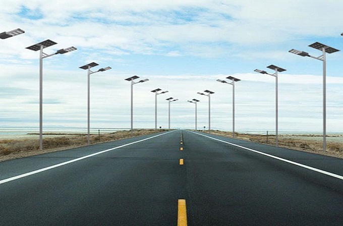Inovasi lampu jalan suria automatik China: lampu jalan ke hadapan
